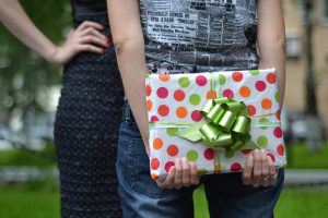 מתנה לאישה 5 מתנות מקוריות שכל אישה תשמח לקבל ביום ההולדת