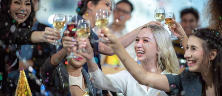 רק למבוגרים: איזה אלכוהול ישדרג לכם את המסיבה?
